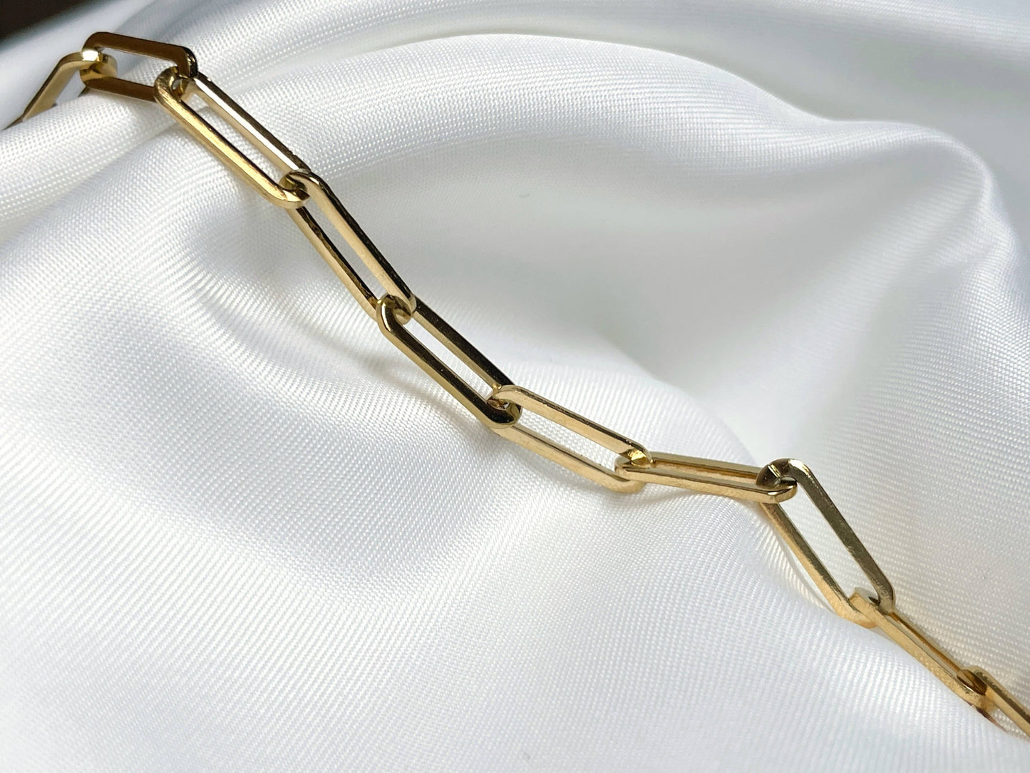 Thick Paperclip Bracelet | Gold