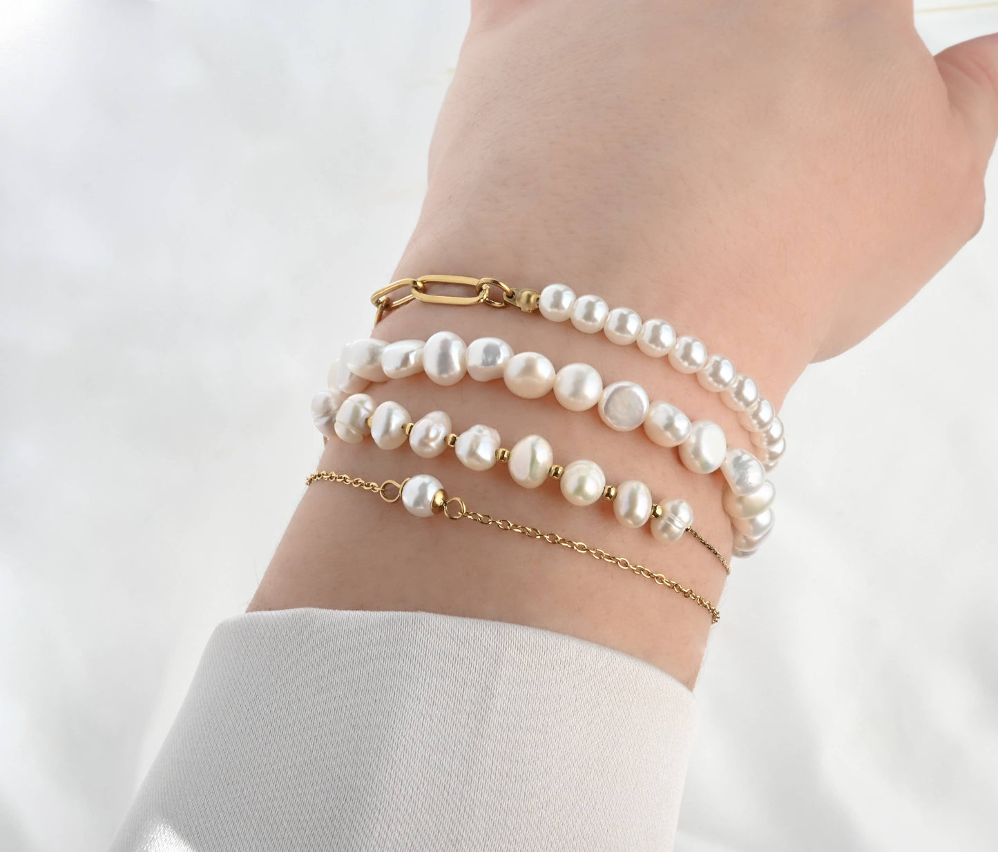 Pearl & Paperclip Bracelet